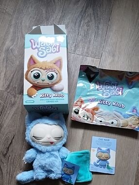 Kitty Klub Cat Nap Plush Keychain - Blue